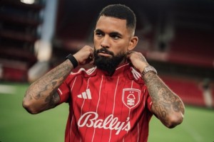 回英超！道格拉斯-路易斯租借加盟森林,欣賞這巴西國腳?？偷募\