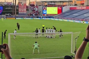 降維打擊！球迷視角看孫興慜任意球破門斬獲美職聯(lián)處子球！