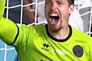 生而有翼，圣嬰降臨！利物浦球迷：紅軍托雷斯才是完全的托雷斯！