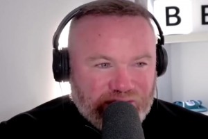 魯尼：曼聯(lián)需要范德薩型的門將，沒去買多納魯馬簡直是瘋掉了??