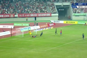 替補(bǔ)奇兵！頭球破門(mén)，淮安隊(duì)擴(kuò)大比分，三粒進(jìn)球均是頭球