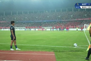 泰州隊(duì)奮起直追，無(wú)奈打出高射炮