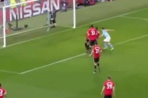 當(dāng)初對(duì)德赫亞惡語(yǔ)相向，和現(xiàn)在整天懷念的，到底是不是一批人？