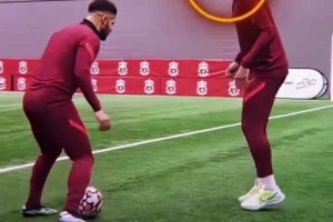 一輩子都為足球而生的男人！瓜迪奧拉年輕時(shí)的混剪！