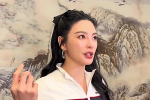 業(yè)余聯(lián)賽的通??！網(wǎng)友吐槽：蒙超聯(lián)賽快把內(nèi)蒙踢散了。。。??